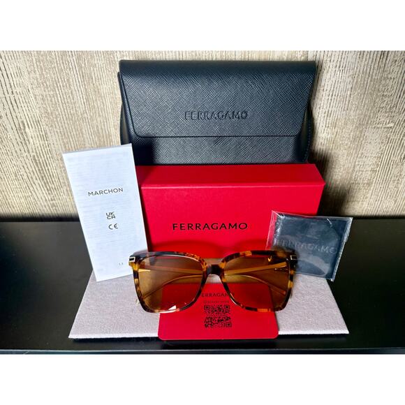 Stunning Salvatore Ferragamo Butterfly Sunglasses SF2036S main image 8